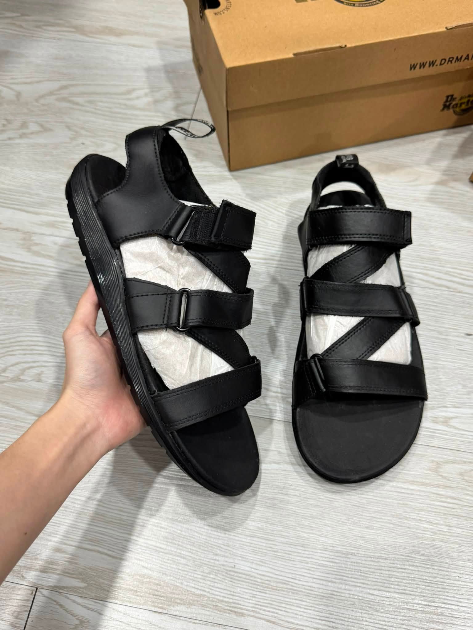 Docs Sandal Redfin